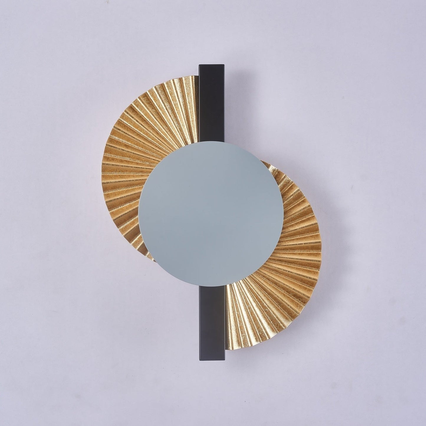 Aureum Fan Accent Wall Light