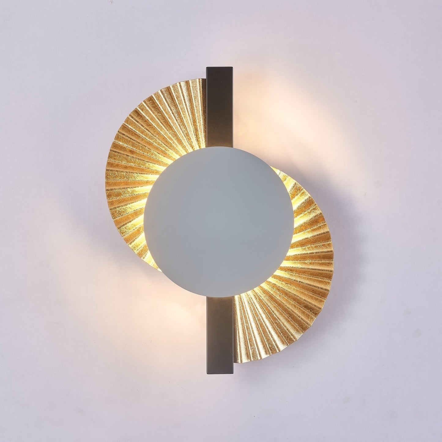 Aureum Fan Accent Wall Light