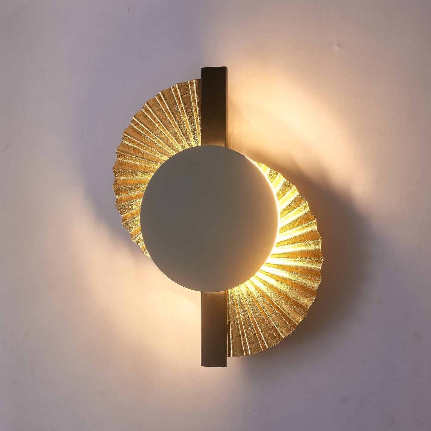 Aureum Fan Accent Wall Light