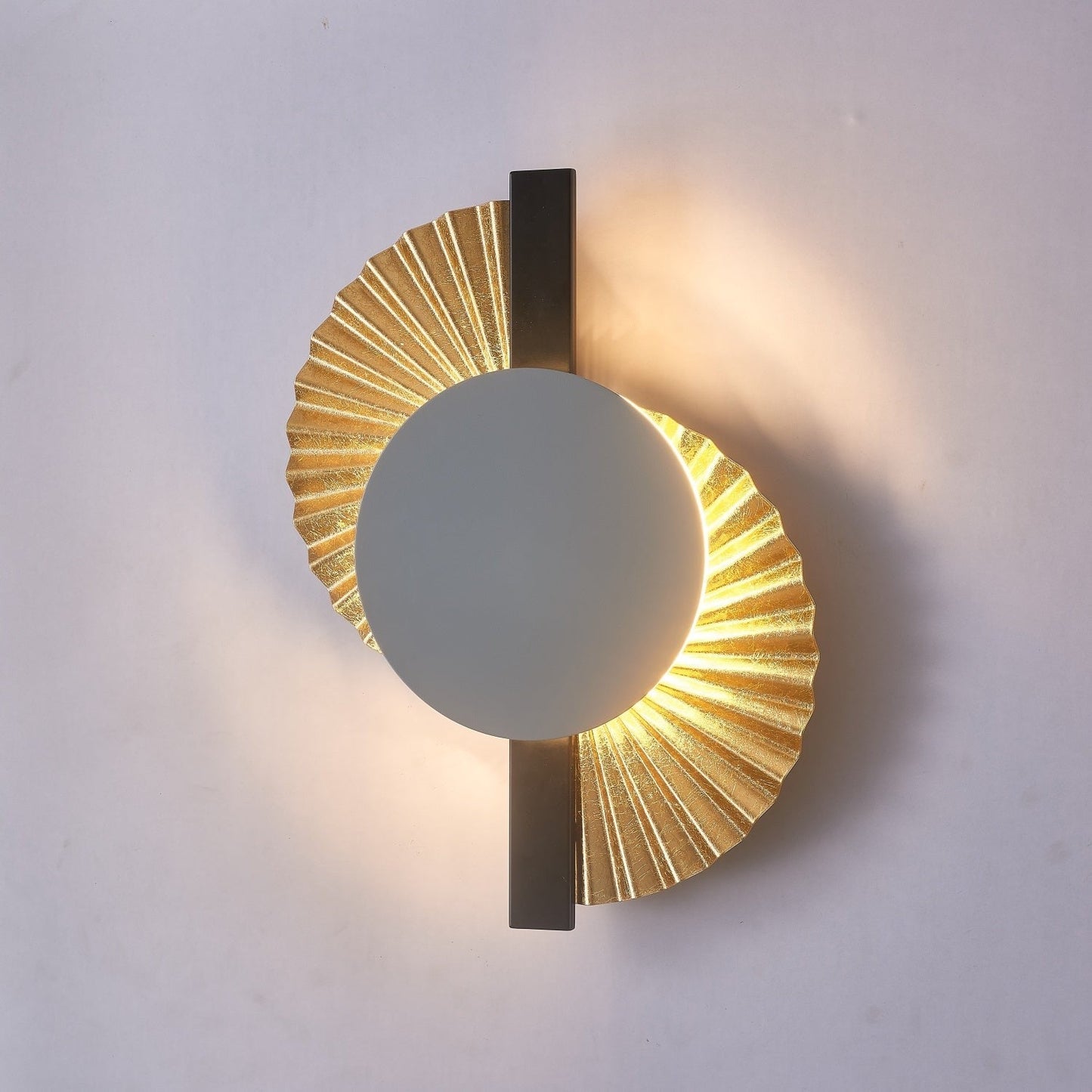 Aureum Fan Accent Wall Light
