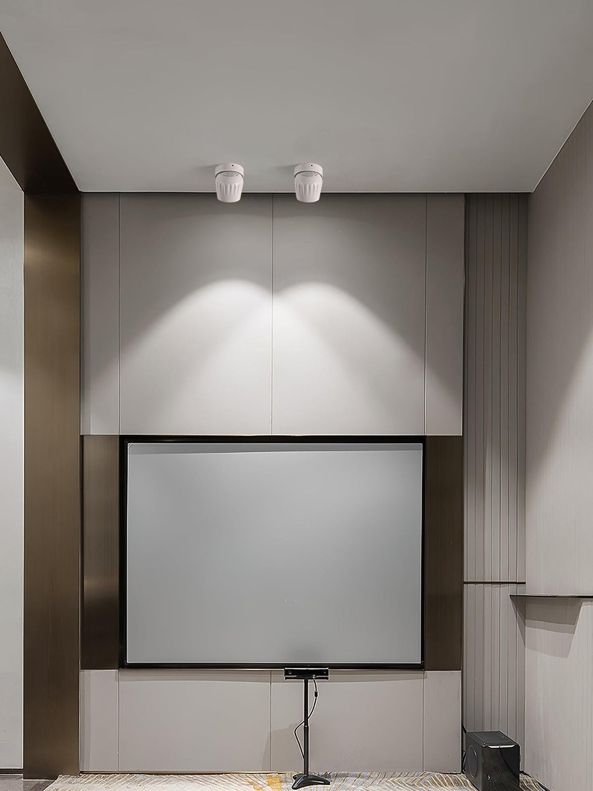 Axis Rotating Spotlight