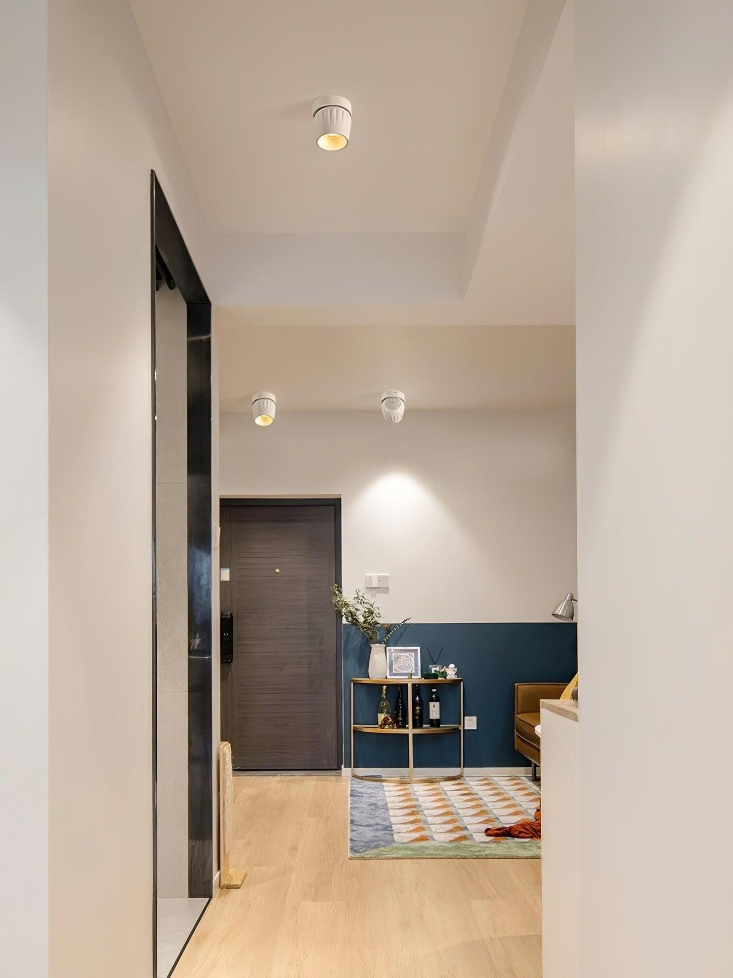Axis Rotating Spotlight