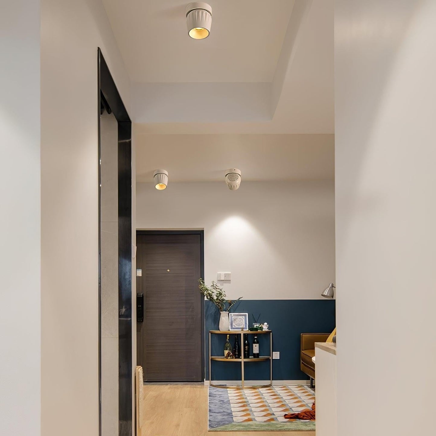 Axis Rotating Spotlight