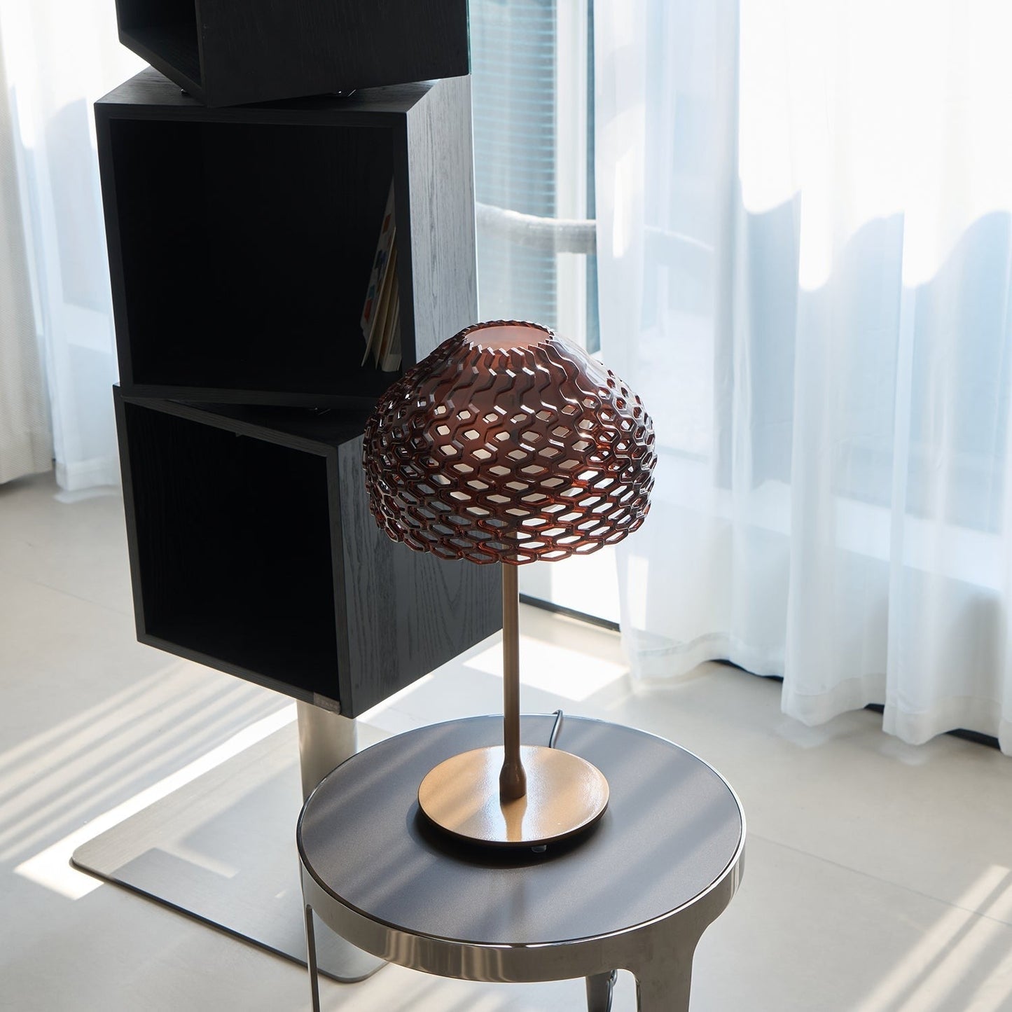 Helios Shell Table Lamp