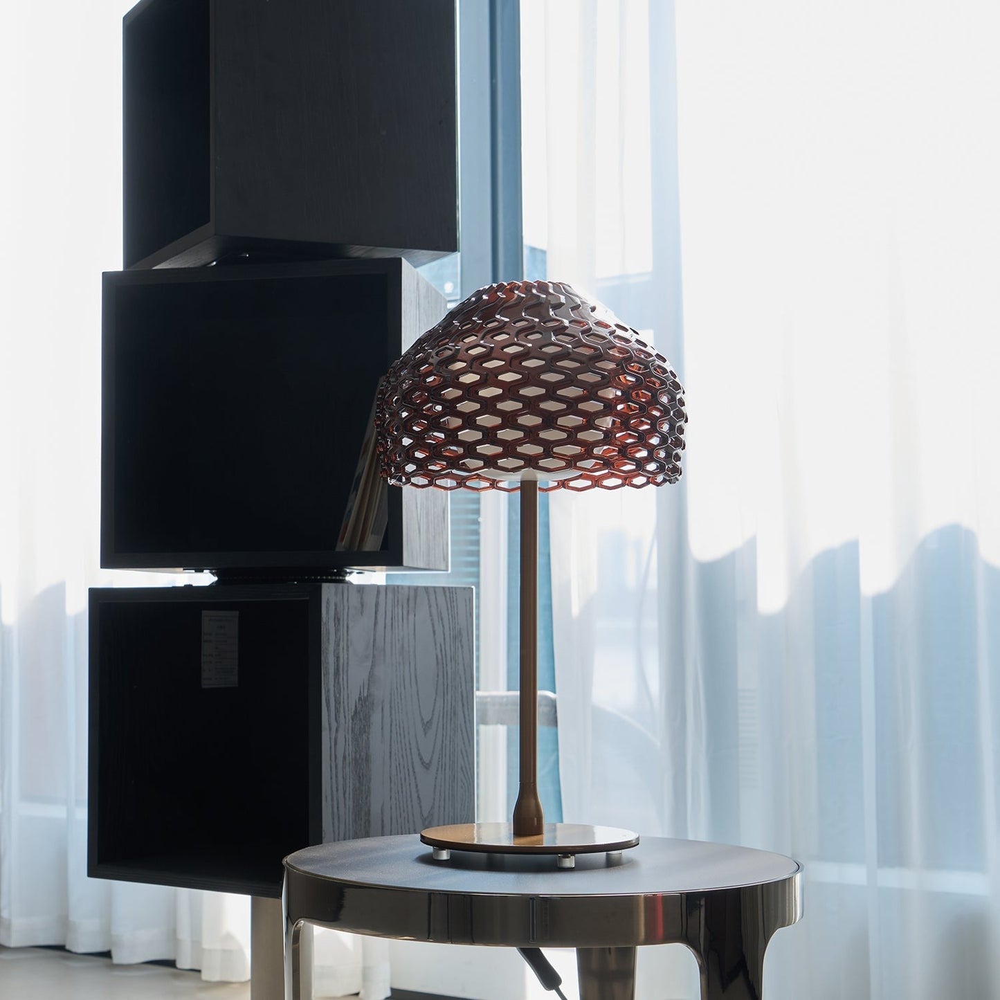 Helios Shell Table Lamp