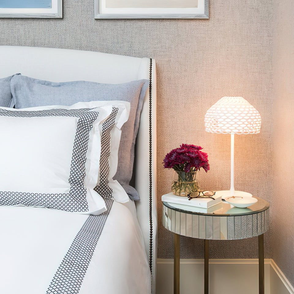 Helios Shell Table Lamp