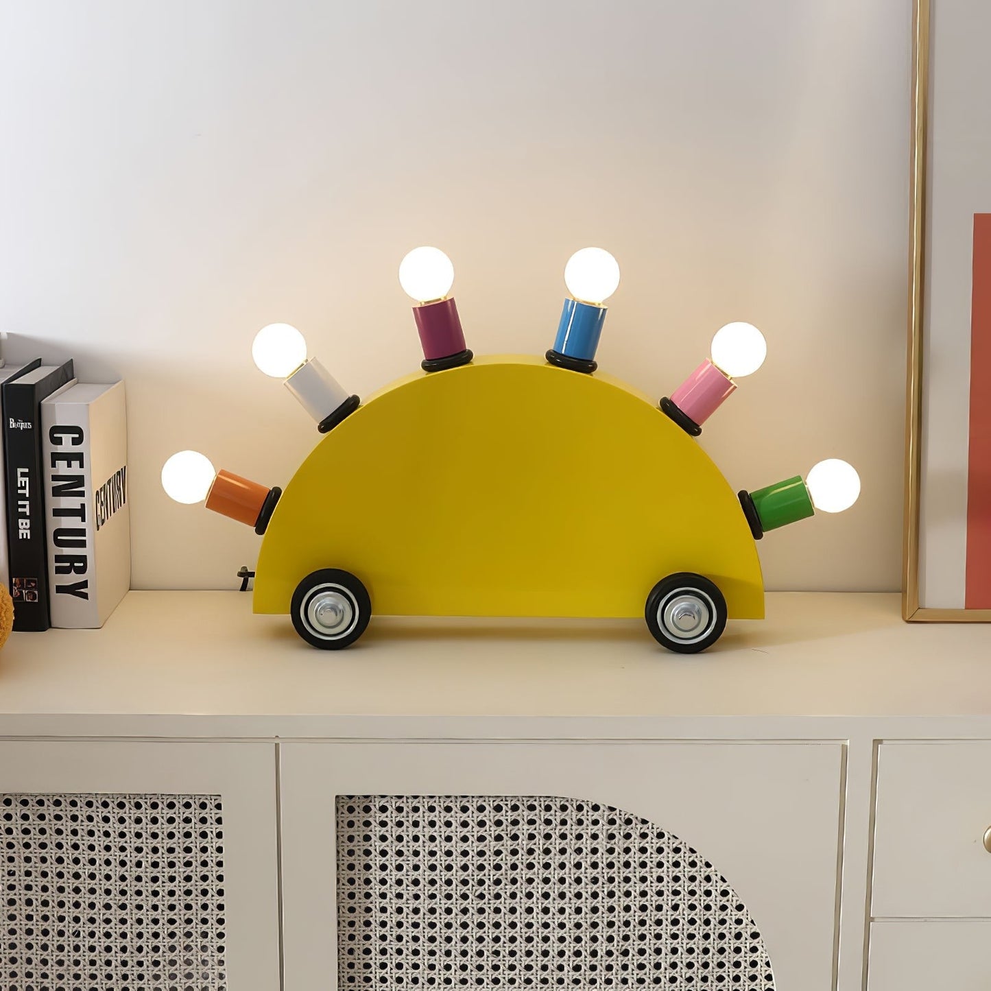 Memphis Cruiser Sculptural Lamp