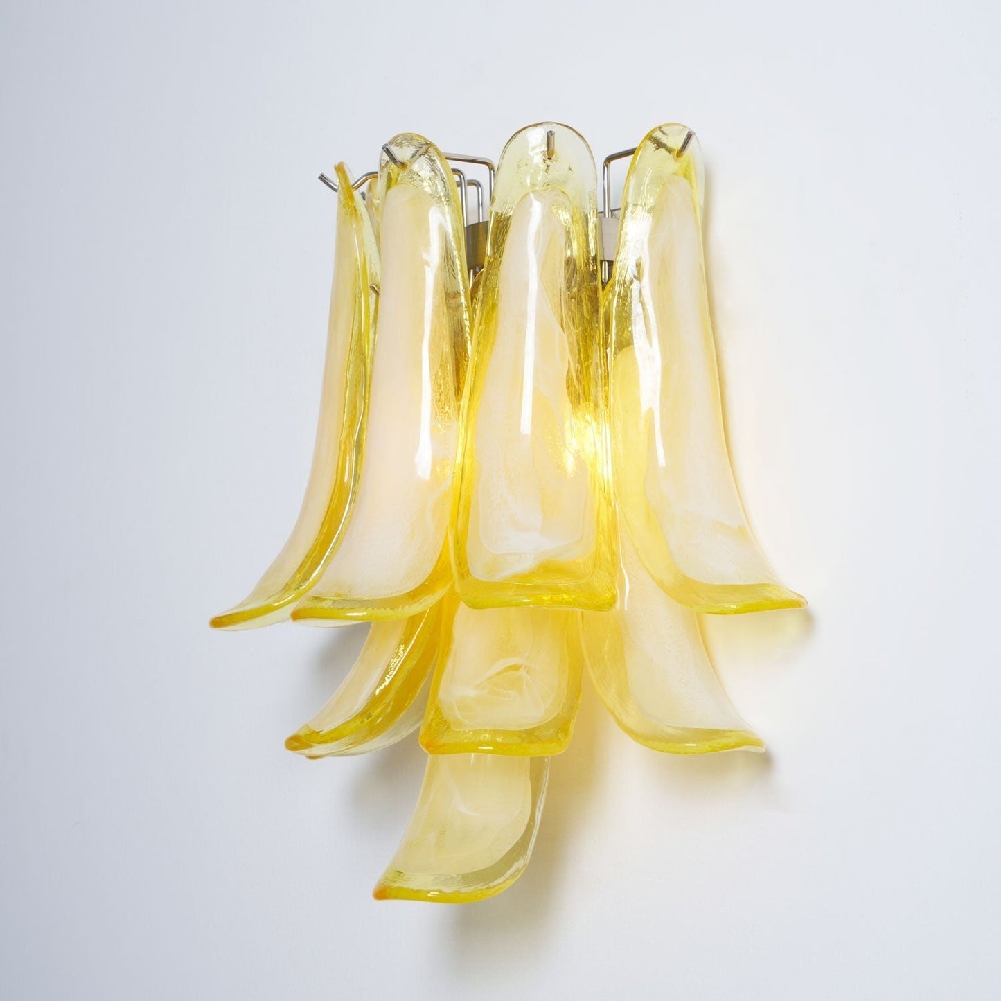 Murano Petal Glass Wall Sconce