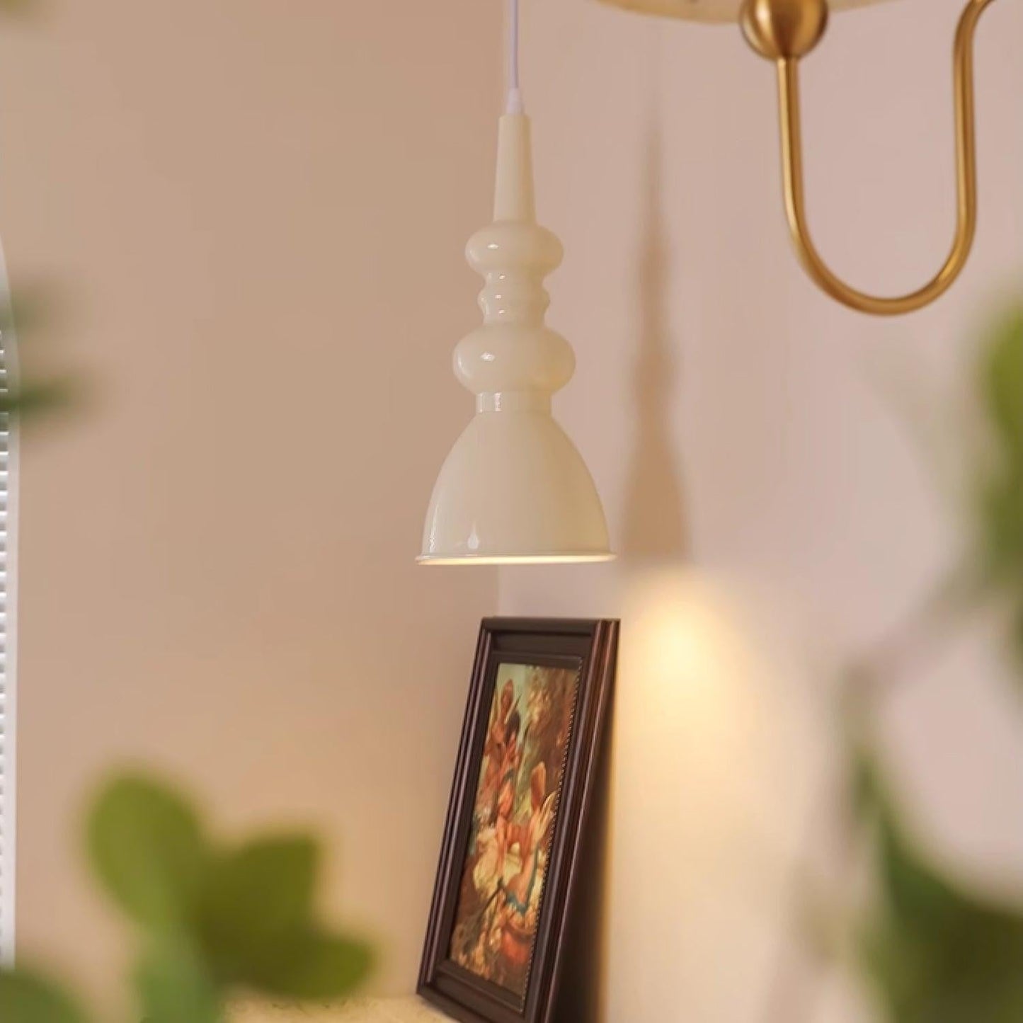 Obsidian Wave Pendant Light