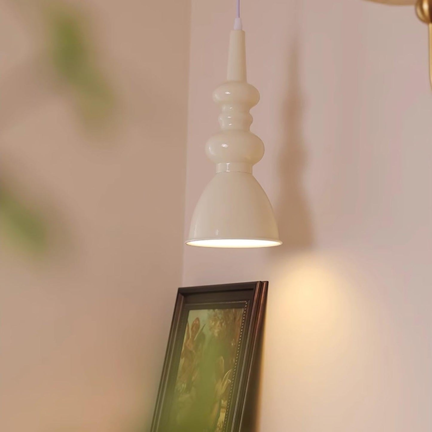Obsidian Wave Pendant Light