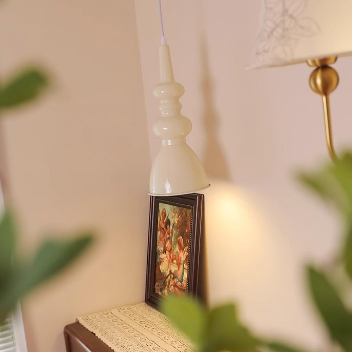 Obsidian Wave Pendant Light