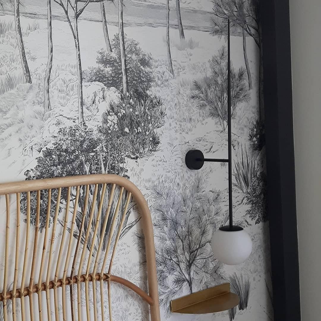 Orbit Glass Wall Lamp