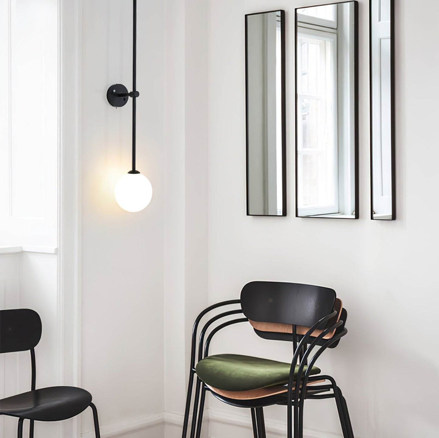 Orbit Glass Wall Lamp